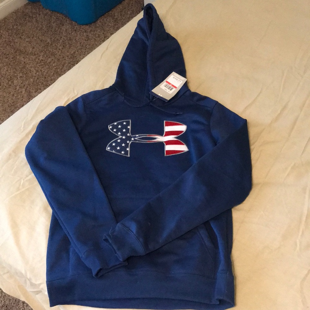 Underarmour sweater